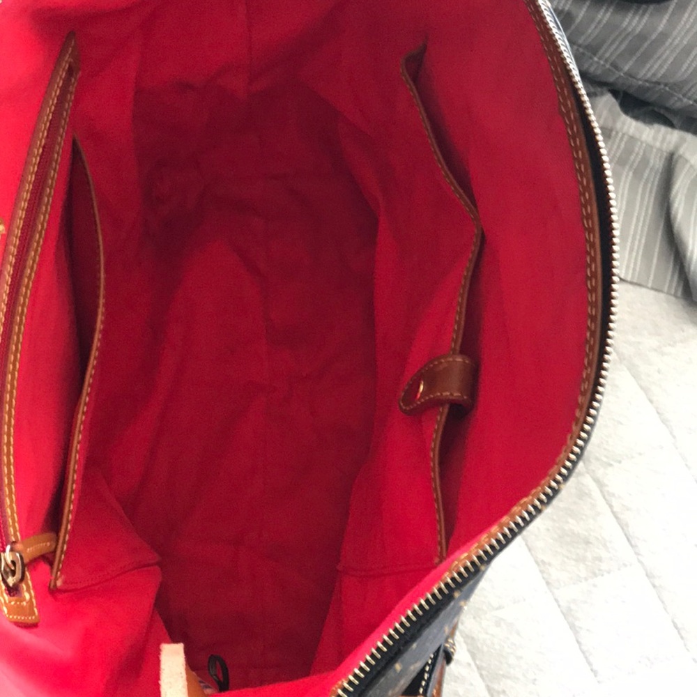 DOONEY & BOURKE crossbody handbag - Picture 7 of 7